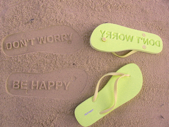 Chinelo Don't Worry Be Happy